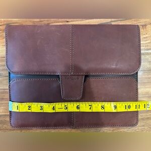Targus Dark Brown Leather Laptop Bag
